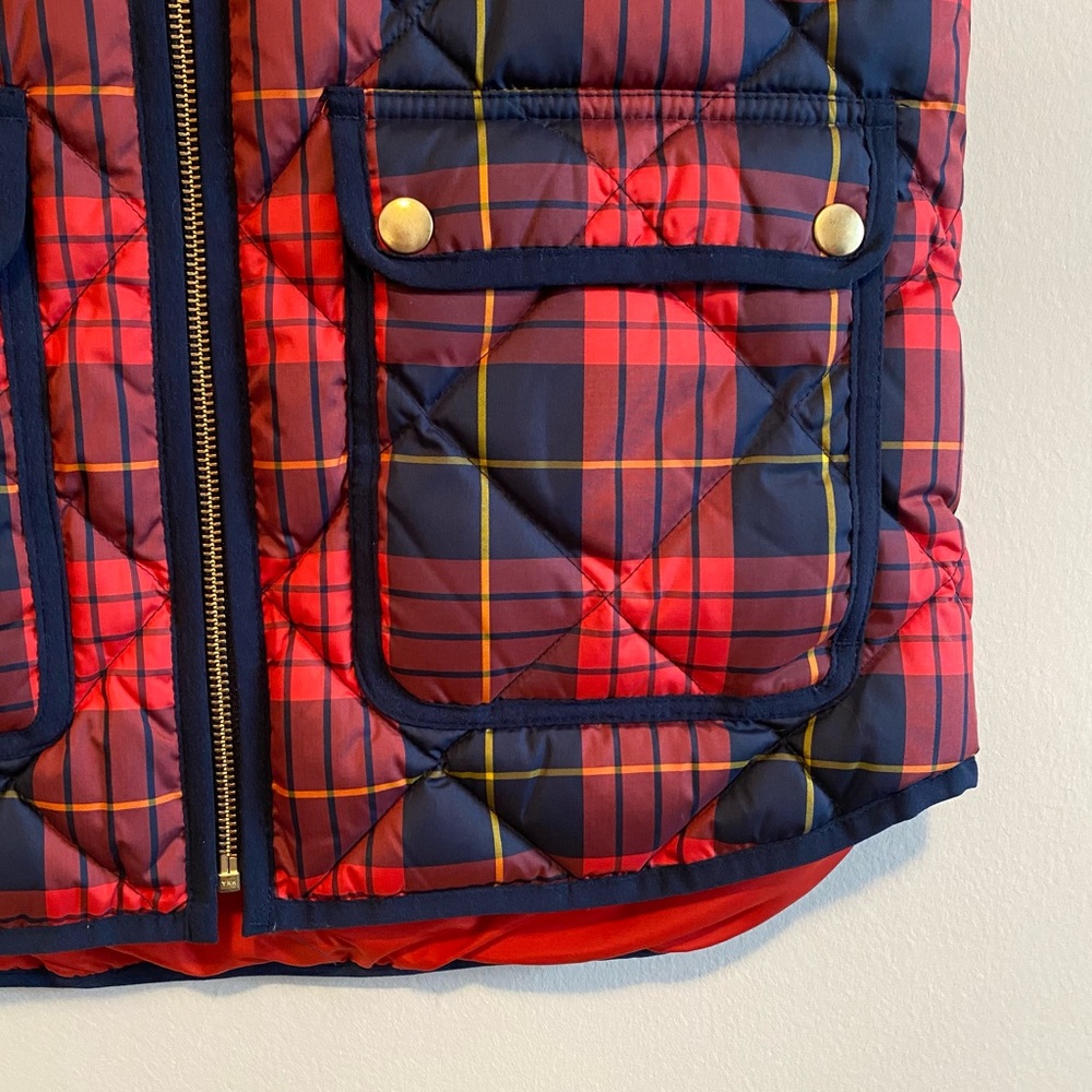 sale | j crew | excursion vest in tartan plaid - Picture 3 of 8
